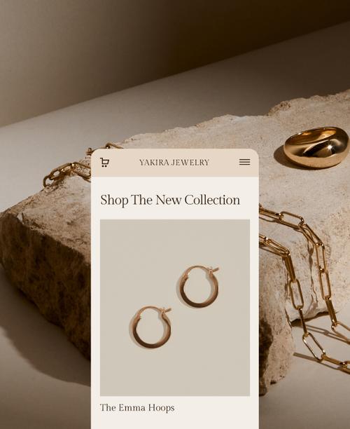 Un template de site web Squarespace pour une boutique en ligne de bijoux personnalisés.